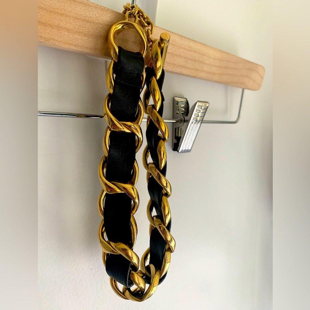2 for $30 - Gold colour & Leather Choker 🏆⭐️ BIN 2